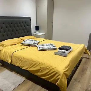  Homestay L-houses